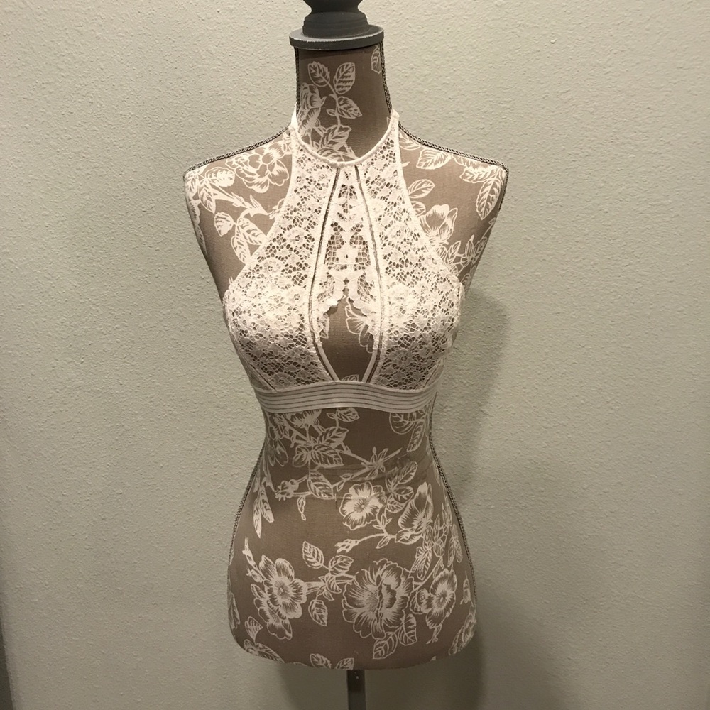 NWT VS Very Sexy Keyhole High Neck Bralette - Picture 3 of 8